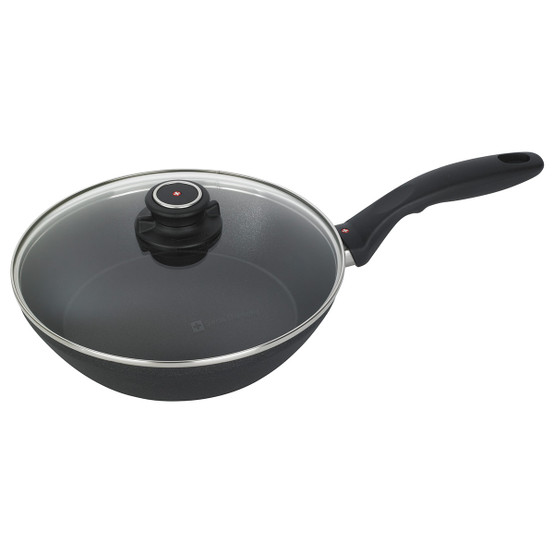 XD Edge Stir Fry Pan with Lid - 9.5 Inch
