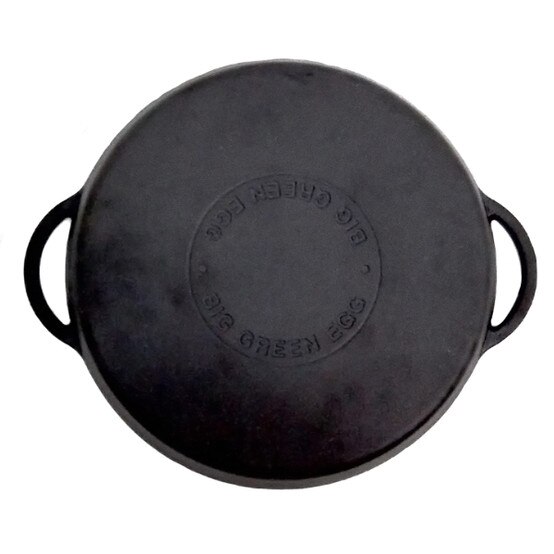 120144 by Big Green Egg - 10.5 in Cast Iron Skillet