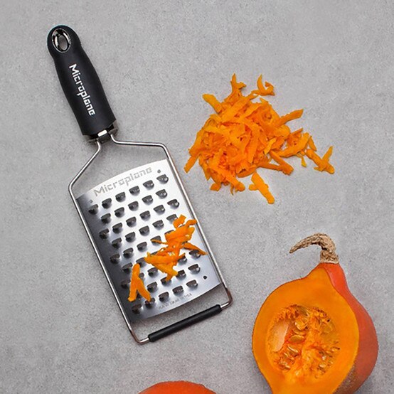 Microplane Rotary Cheese Grater – The Seasoned Gourmet